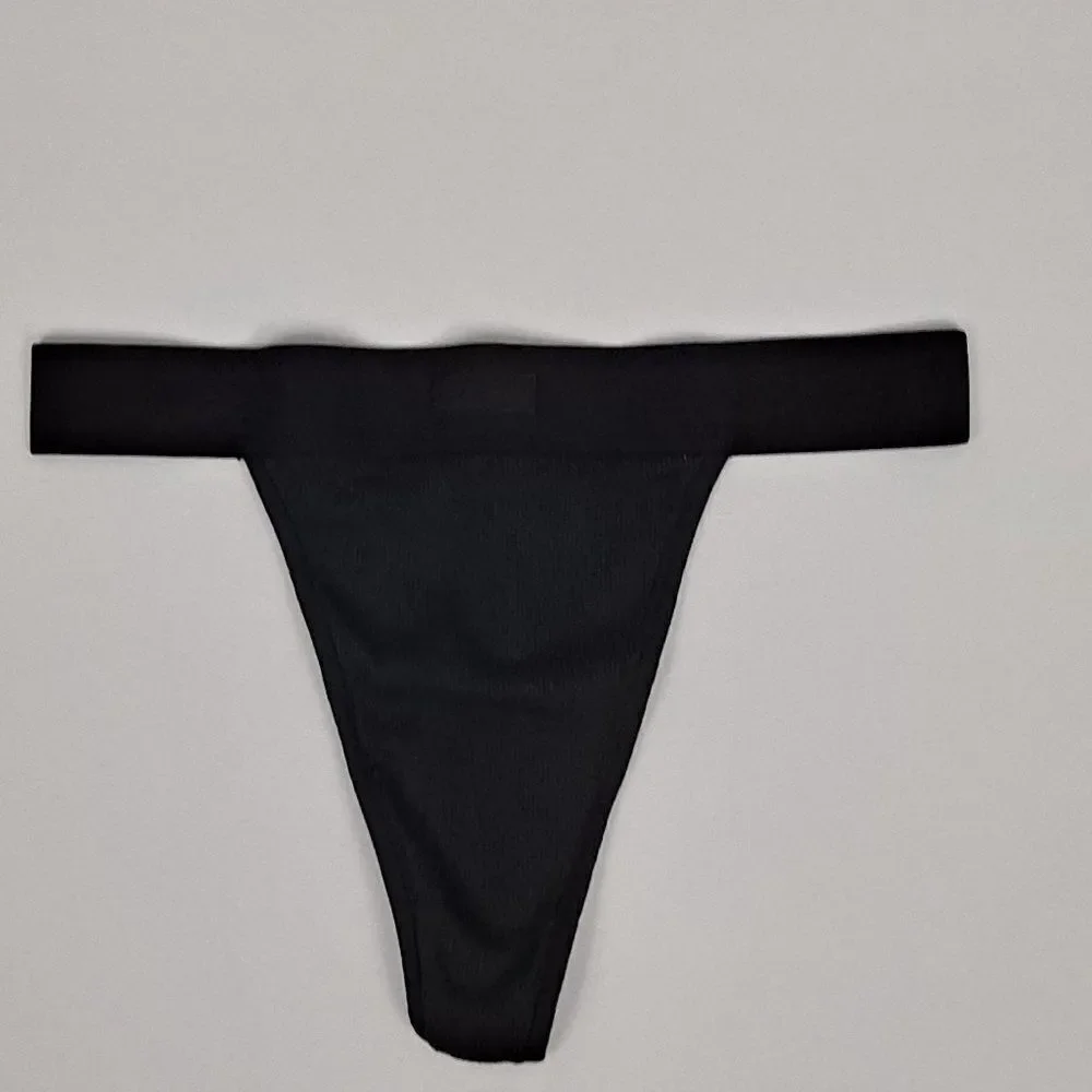 2 pair SKIMS ribbed thongs NWT‎